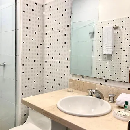Charming 2br With Terrace In El Laguito Apartahotel